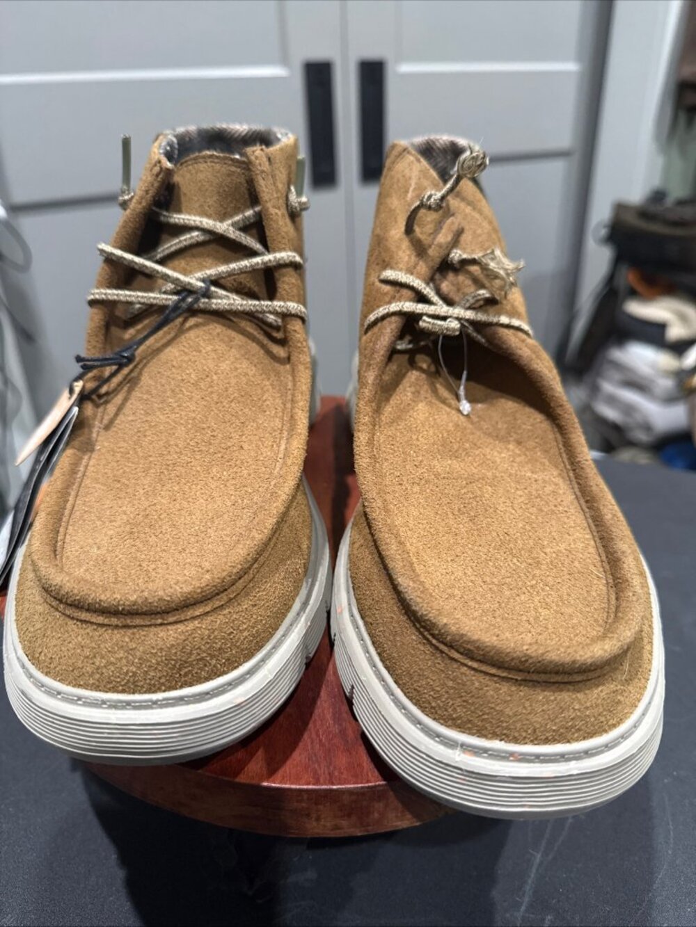 Hey Dude Boris Eco Mens 8D Tobacco Brown Suede Chukka Boots Lace Up